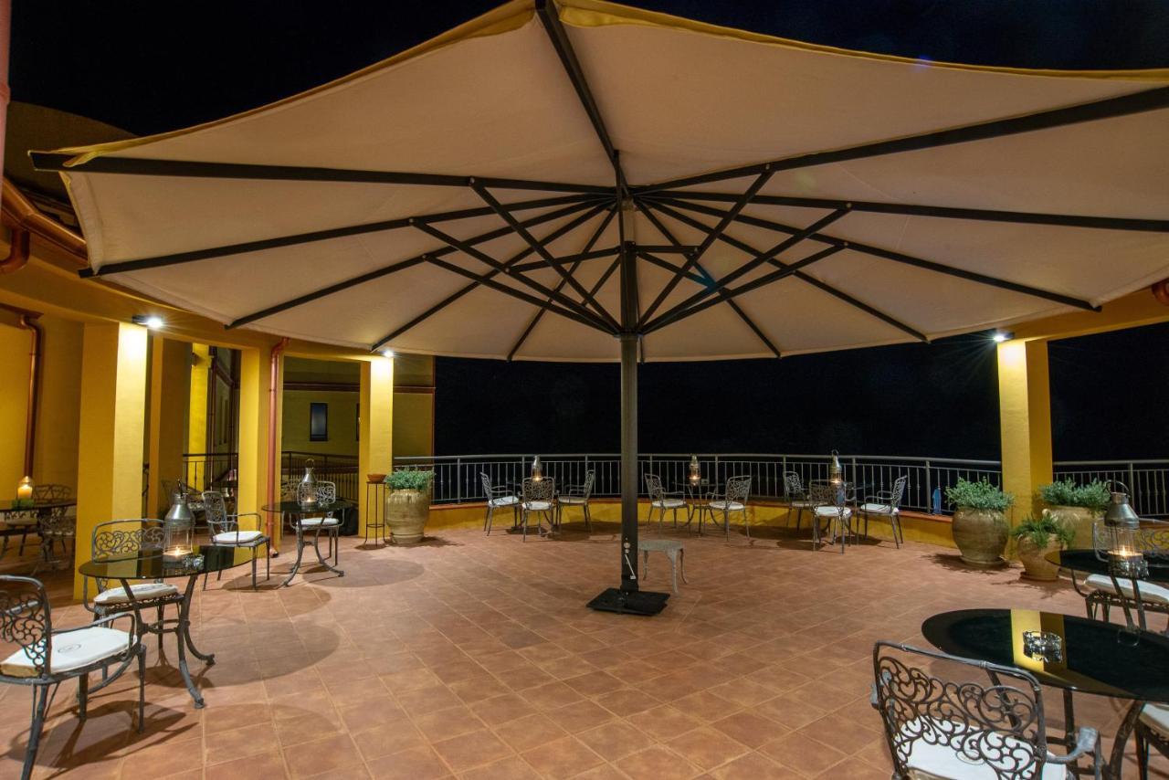 S'Ena Hotel 阿勃丝 外观 照片